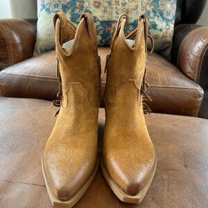 Sundance NEW Dove Canyon Short Fringe Leather Cognac Boots size 38 or US size 8
